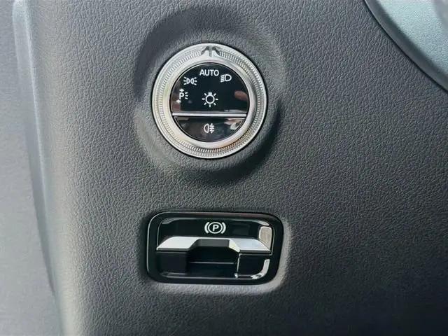 2026 Mercedes-Benz E-CLASS E 300 CLE 300