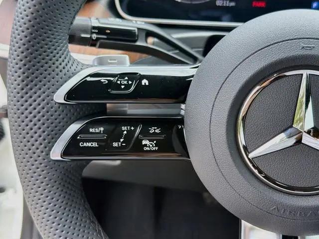 2026 Mercedes-Benz E-CLASS E 300 CLE 300