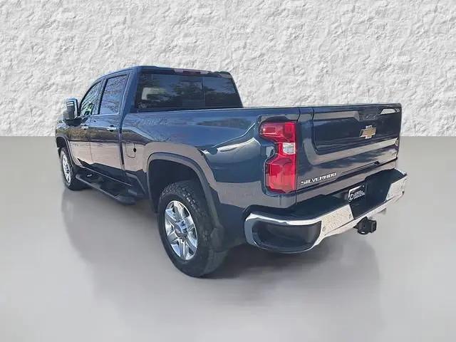 2022 Chevrolet Silverado 2500HD 4WD Crew Cab Standard Bed LTZ