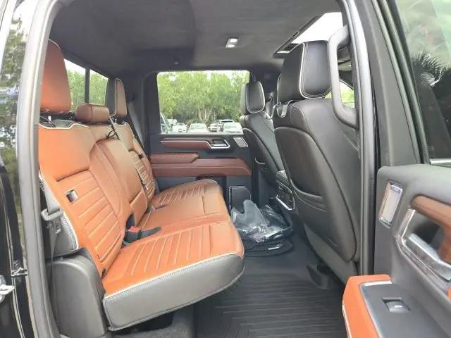 2024 GMC Sierra 3500HD 4WD Crew Cab Standard Bed Denali Ultimate