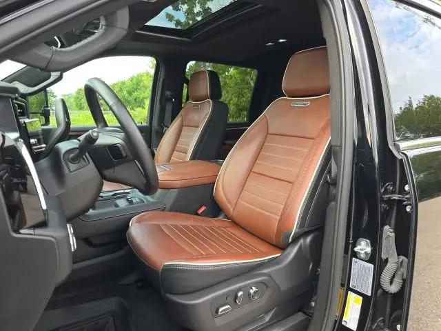 2024 GMC Sierra 3500HD 4WD Crew Cab Standard Bed Denali Ultimate