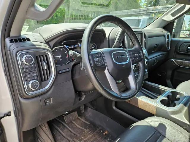 2023 GMC Sierra 3500HD 4WD Crew Cab Standard Bed Denali