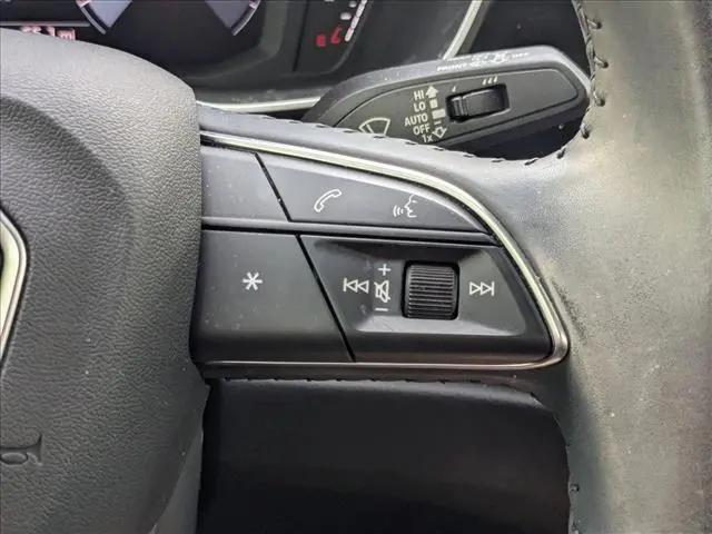2020 Audi Q3 Premium 45 TFSI quattro Tiptronic