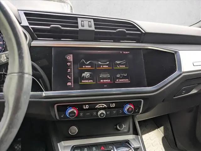 2020 Audi Q3 Premium 45 TFSI quattro Tiptronic