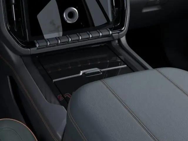 2026 GMC Yukon 4WD AT4