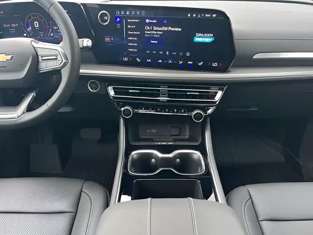 2026 Chevrolet Traverse FWD LT