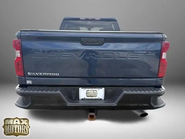 2022 Chevrolet Silverado 2500HD 4WD Crew Cab Standard Bed Custom
