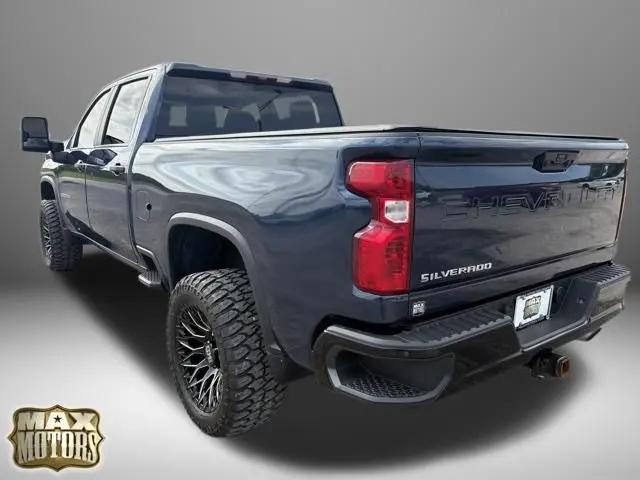 2022 Chevrolet Silverado 2500HD 4WD Crew Cab Standard Bed Custom