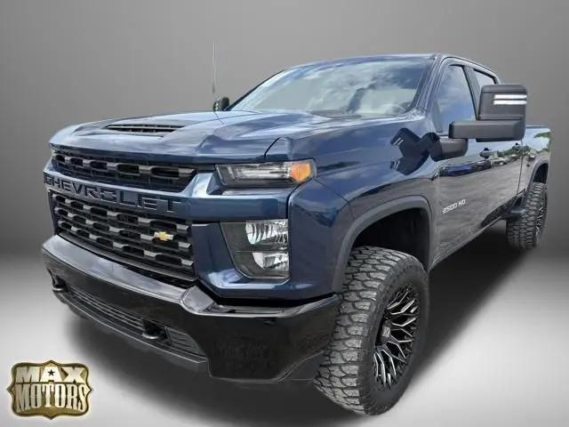 2022 Chevrolet Silverado 2500HD 4WD Crew Cab Standard Bed Custom