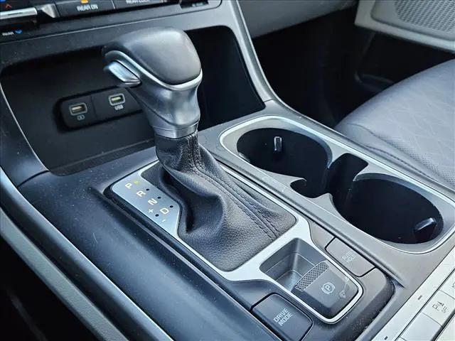 2024 Kia Carnival MPV LX Seat Package