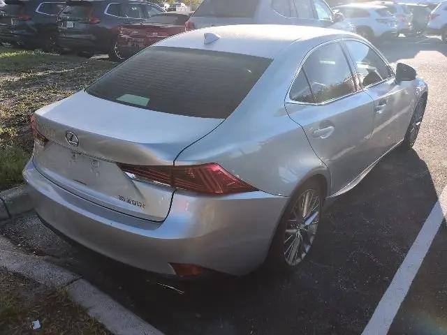 2017 Lexus IS 200t IS Turbo