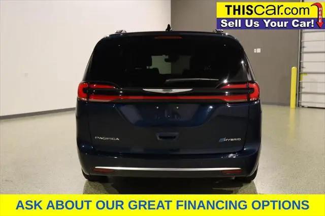 2025 Chrysler Pacifica Hybrid Pinnacle