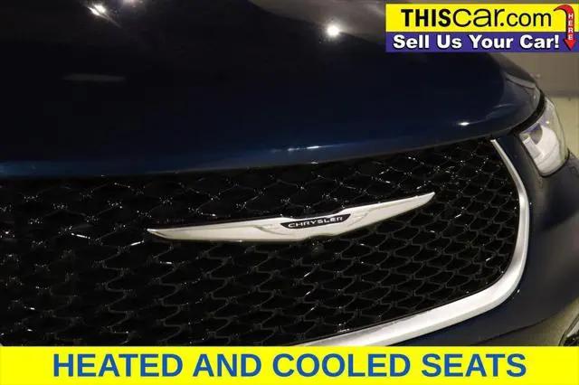 2025 Chrysler Pacifica Hybrid Pinnacle