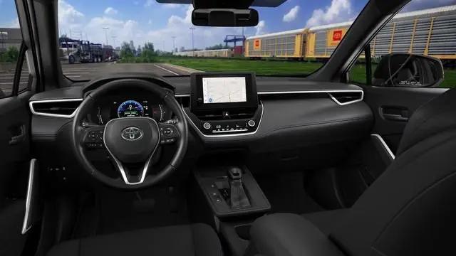 2026 Toyota Corolla Cross Hybrid SE