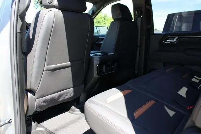 2026 GMC Sierra 1500 Crew Cab, Short Bed, AT4, 4WD