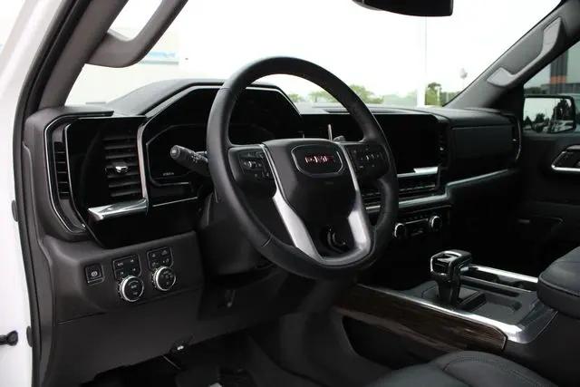 2025 GMC Sierra 1500 4WD Crew Cab Short Box Elevation with 3SB