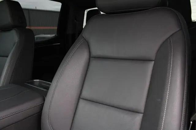 2025 GMC Sierra 1500 4WD Crew Cab Short Box Elevation with 3SB
