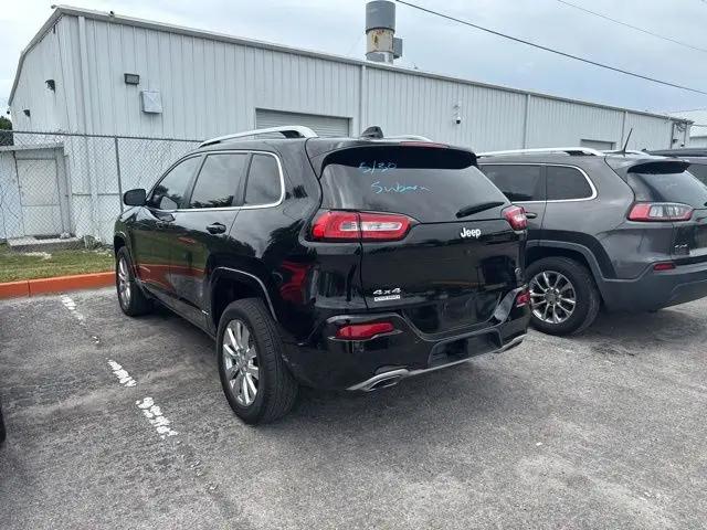 2017 Jeep Cherokee Overland 4x4