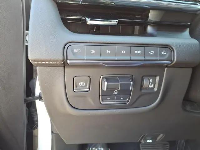 2024 Cadillac Escalade ESV 4WD Sport
