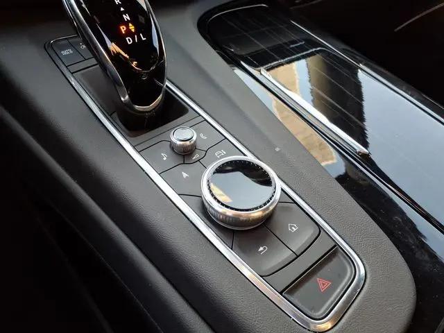 2024 Cadillac Escalade ESV 4WD Sport