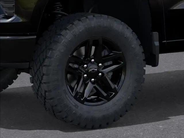 2026 Chevrolet Silverado 1500 4WD Crew Cab Short Bed Custom Trail Boss