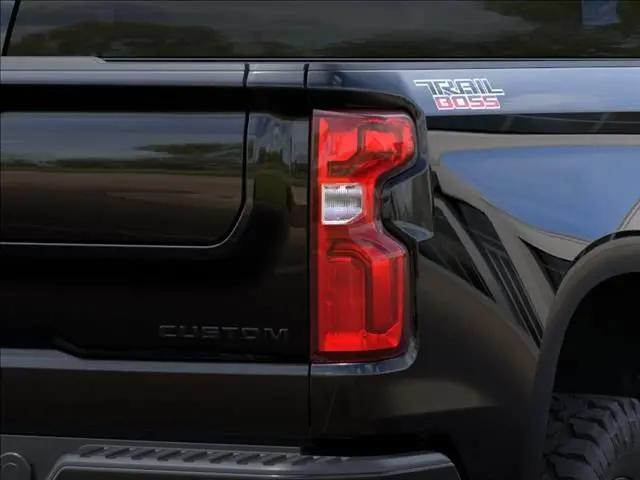 2026 Chevrolet Silverado 1500 4WD Crew Cab Short Bed Custom Trail Boss