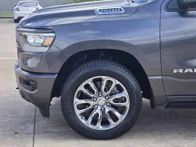 2024 Ram 1500 Laramie Crew Cab 4x2 5'7" Box