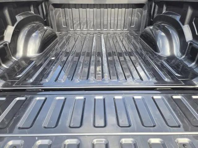 2024 Ram 1500 Laramie Crew Cab 4x2 5'7" Box