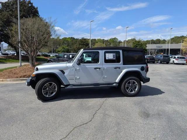 2022 Jeep Wrangler Unlimited Sahara 4x4