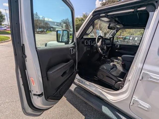 2022 Jeep Wrangler Unlimited Sahara 4x4