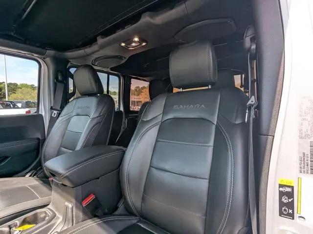 2022 Jeep Wrangler Unlimited Sahara 4x4