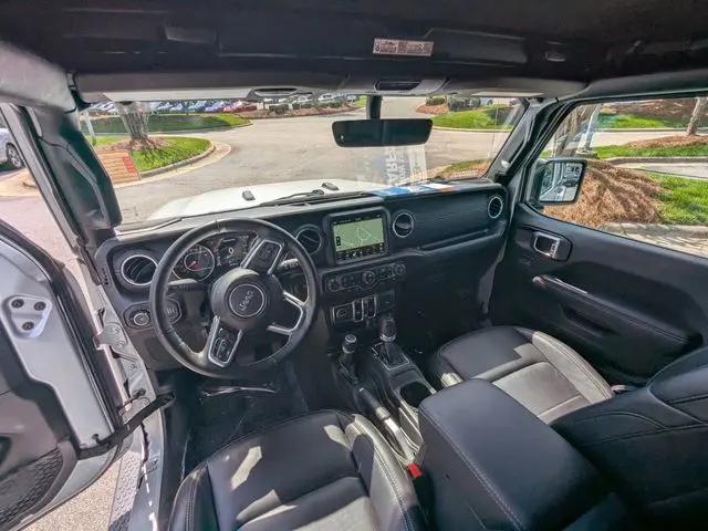 2022 Jeep Wrangler Unlimited Sahara 4x4