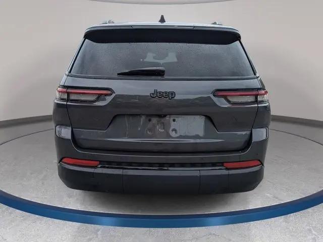 2023 Jeep Grand Cherokee L Altitude 4x2