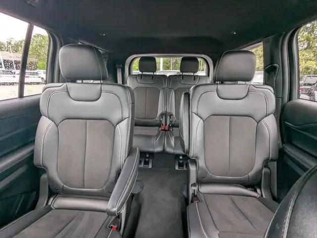 2023 Jeep Grand Cherokee L Altitude 4x2