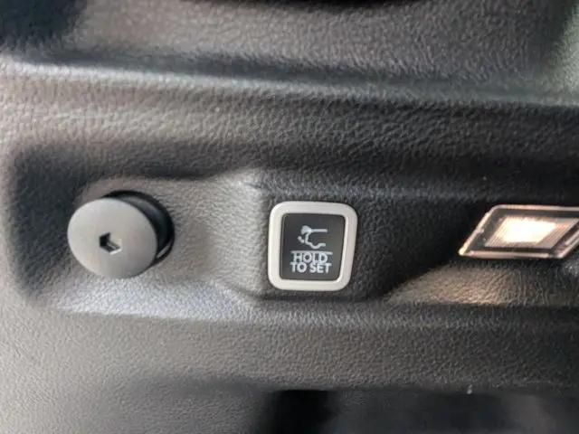 2023 Jeep Grand Cherokee L Altitude 4x2