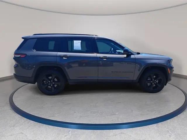 2023 Jeep Grand Cherokee L Altitude 4x2