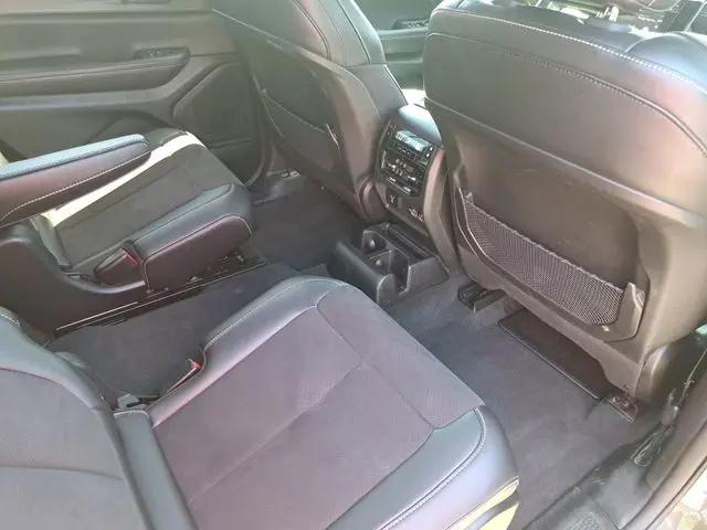 2023 Jeep Grand Cherokee L Altitude 4x2