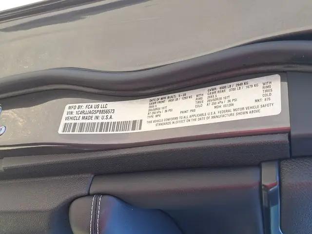 2023 Jeep Grand Cherokee L Altitude 4x2