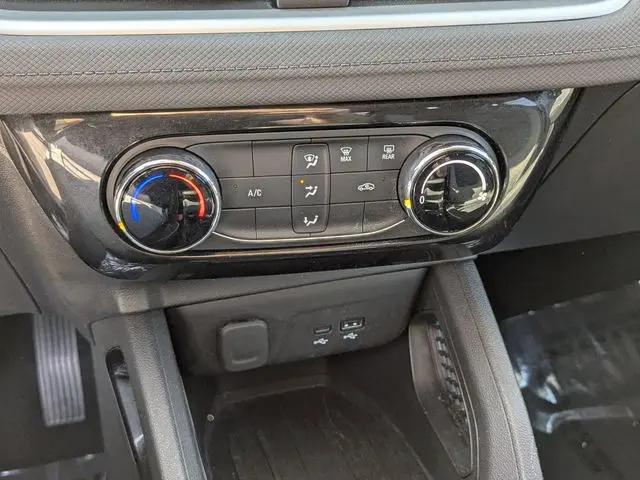 2025 Chevrolet TrailBlazer AWD LT