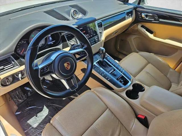 2017 Porsche Macan S