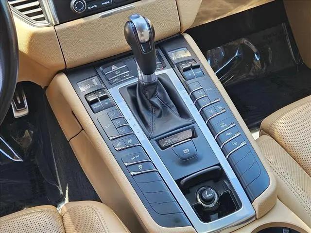 2017 Porsche Macan S