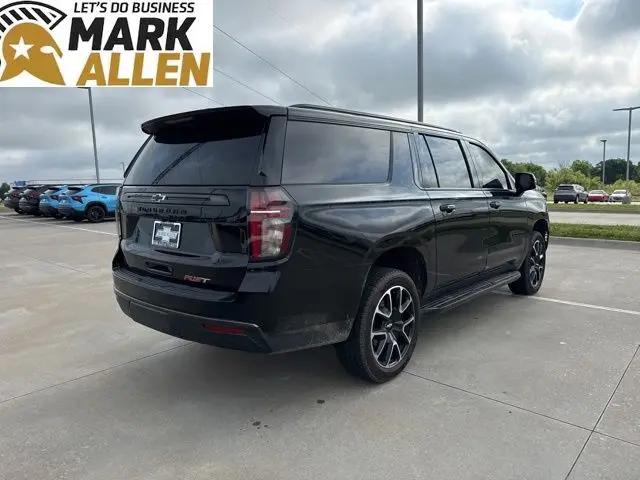 2021 Chevrolet Suburban 4WD RST