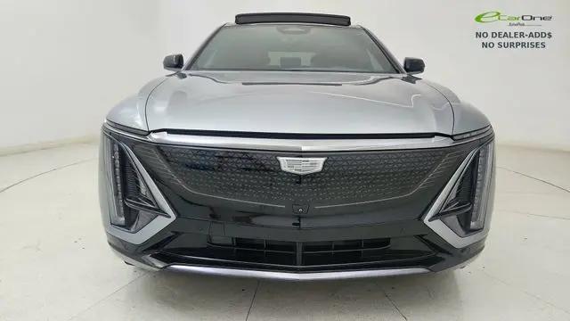 2024 Cadillac iQ Sport w/1SJ