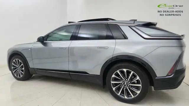 2024 Cadillac iQ Sport w/1SJ