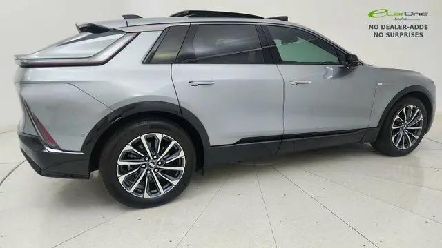 2024 Cadillac iQ Sport w/1SJ