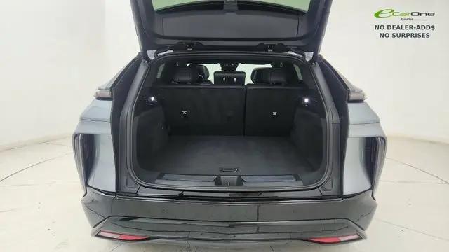 2024 Cadillac iQ Sport w/1SJ