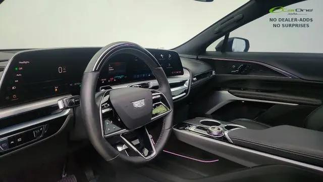 2024 Cadillac iQ Sport w/1SJ