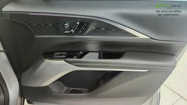 2024 Cadillac iQ Sport w/1SJ