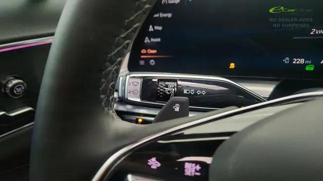 2024 Cadillac iQ Sport w/1SJ