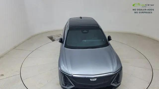 2024 Cadillac iQ Sport w/1SJ